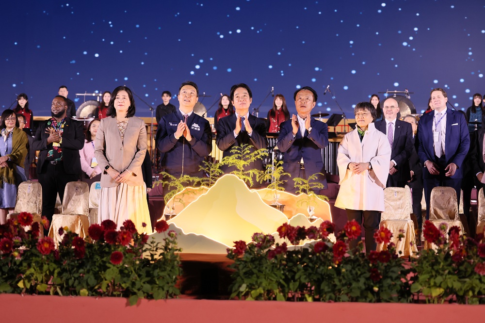 개막식 행사 장면